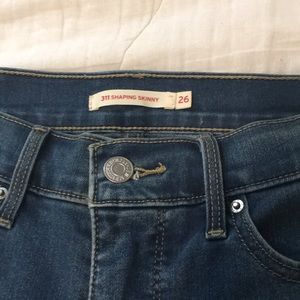 Levi’s Shaping Skinny Jean Light Wash